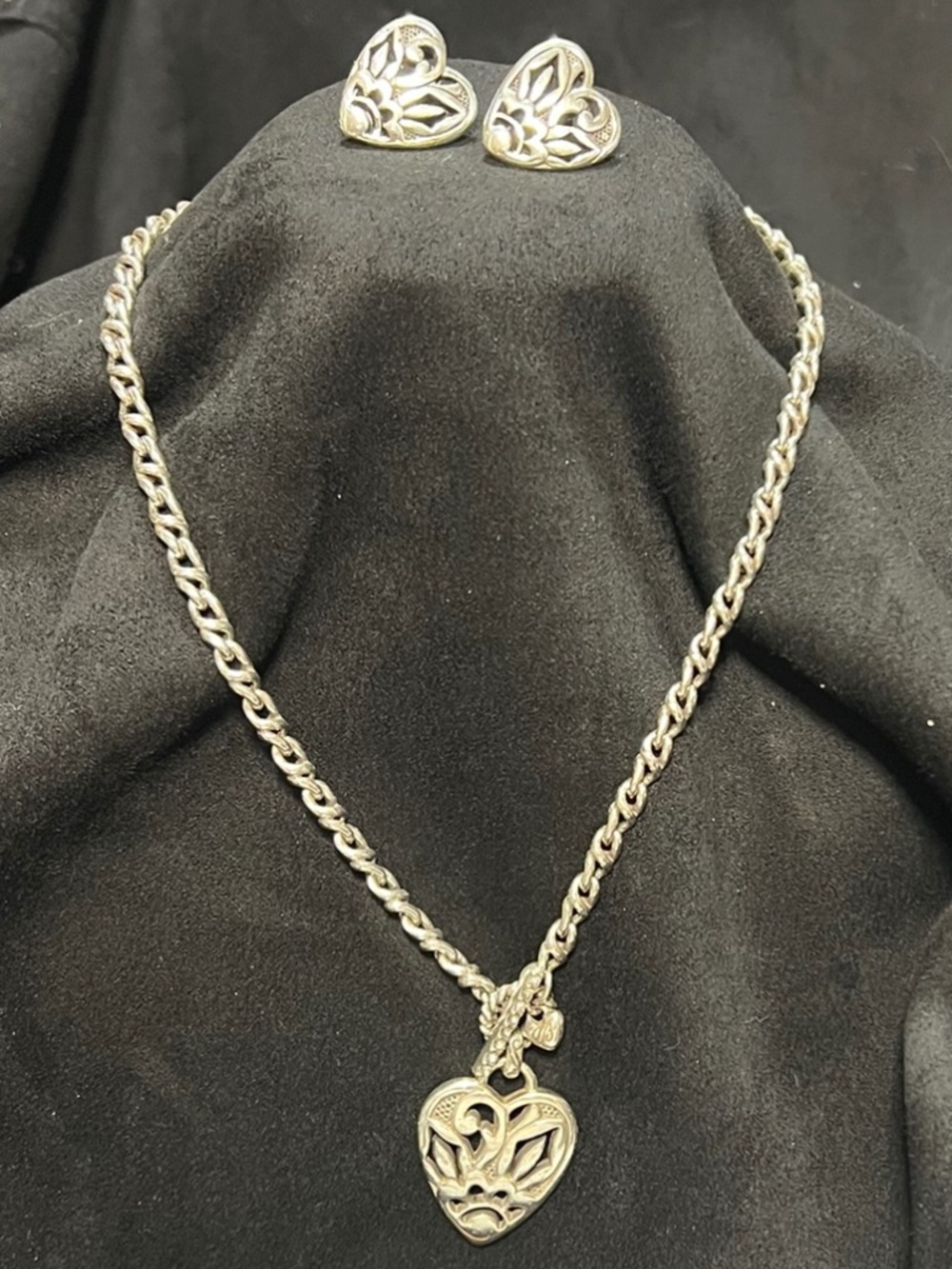 Brighton heart toggle closure necklace w/ matching earrings